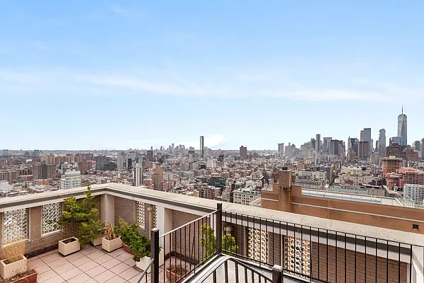 Rented by Compass | media 8