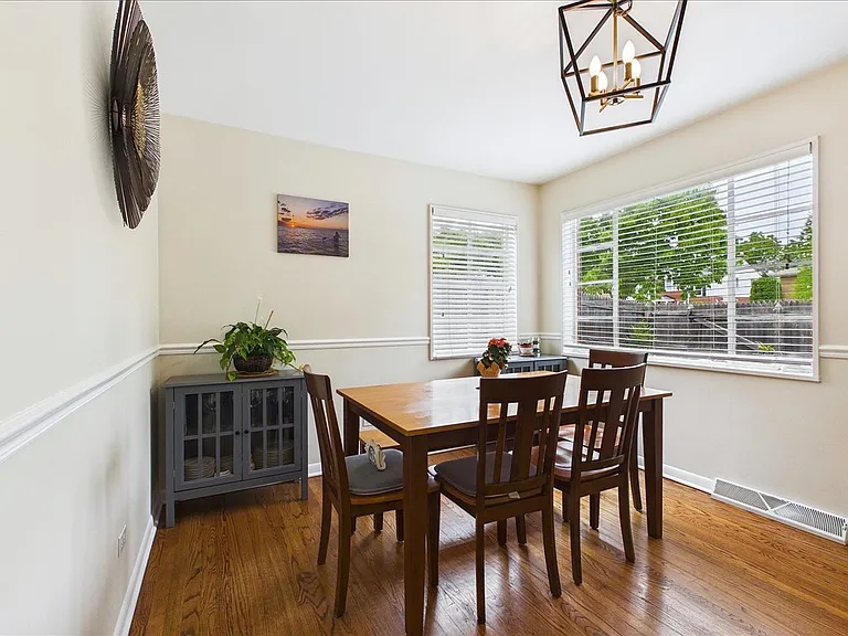 40 S Maywood Rd #40 — Photo 5