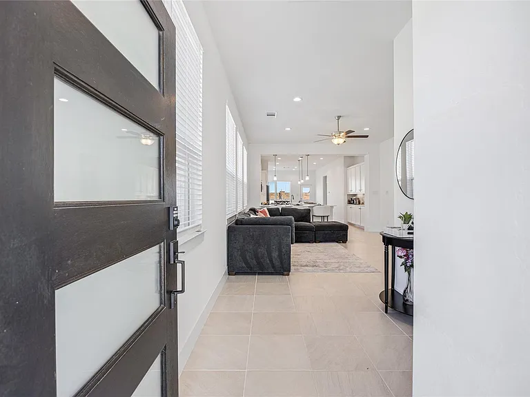 21130 Garden Palm Dr — Photo 4