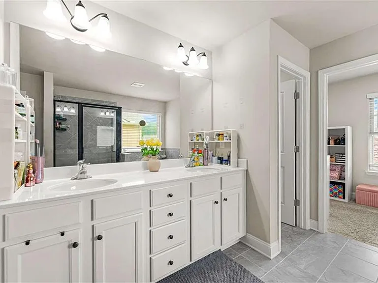 3748 Southfield Ct — Photo 12