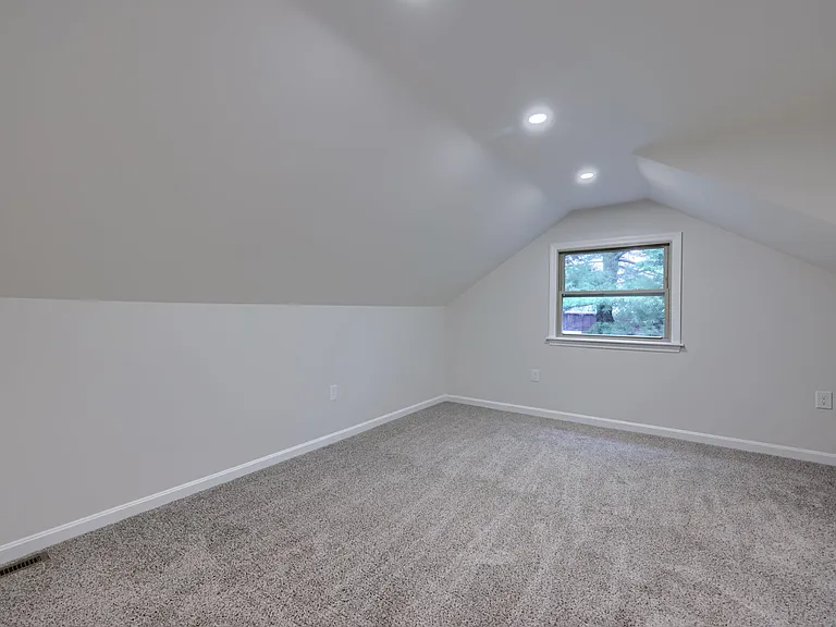 1738 W Main St #A — Photo 34
