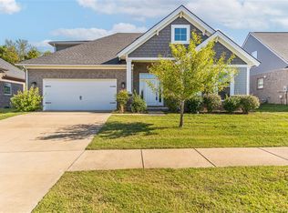 1098 Aristides Dr, Bowling Green, KY 42104