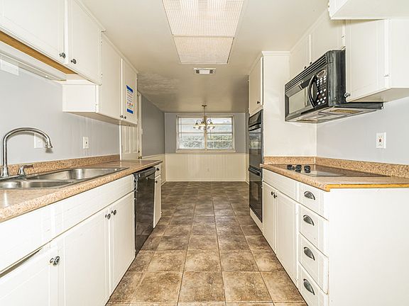 5th image of 13007 Glenside Dr