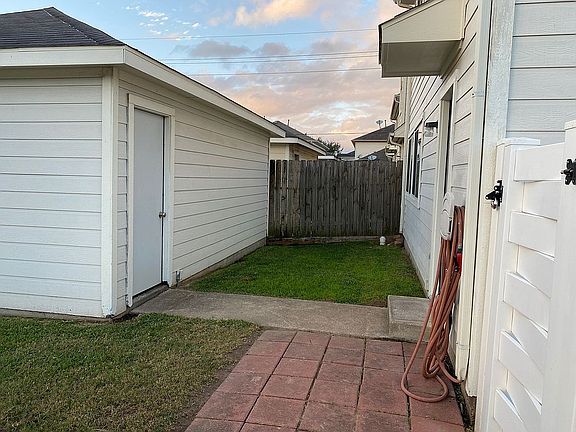 5th image of 20802 Patriot Park Ln