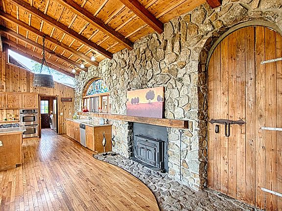 2nd image of 4538 Arana Creek Way