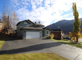 19508 Highland Ridge Dr, Eagle River, AK 99577