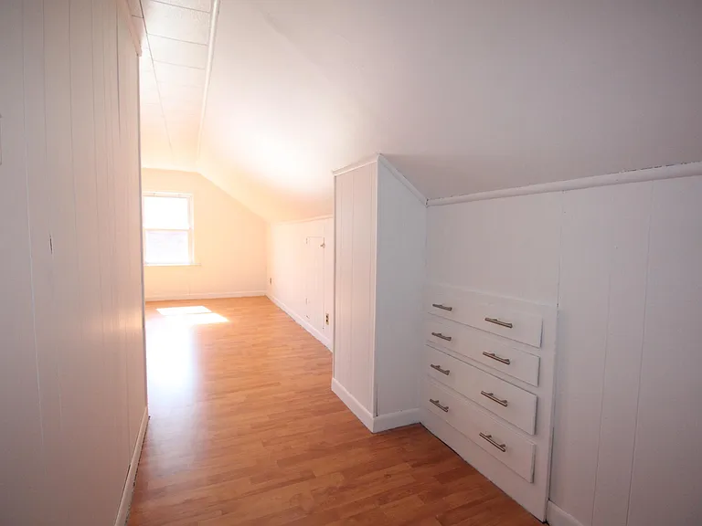 63 Foster St — Photo 21