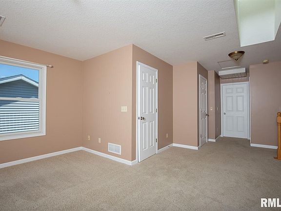 4th image of 3052 Cherrywood Dr