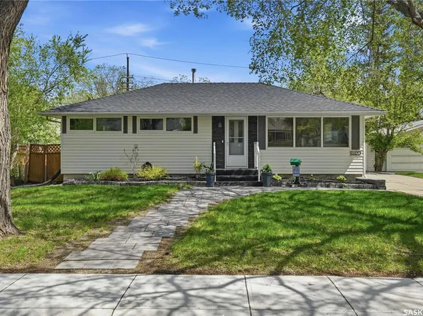 1120 Broadway AVENUE E, Regina, SK S4N 1A8