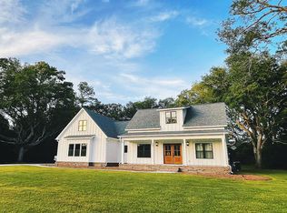 103 Ricky Ln, Newport, NC 28570