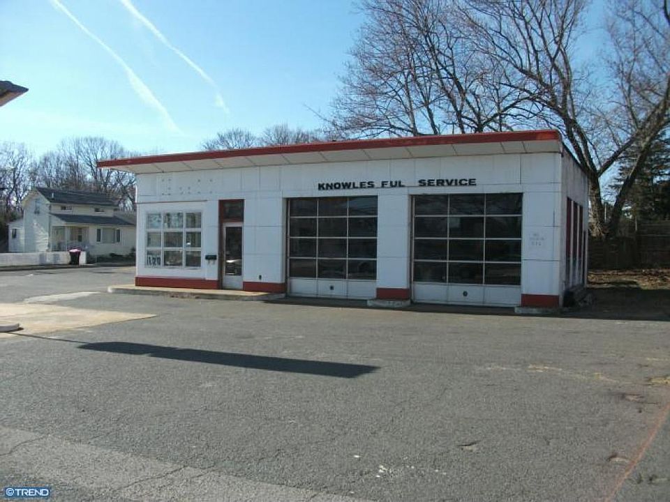 2nd image of 116 S Black Horse Pike
