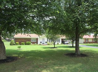 1608 Stokelan Dr, Malden, MO 63863