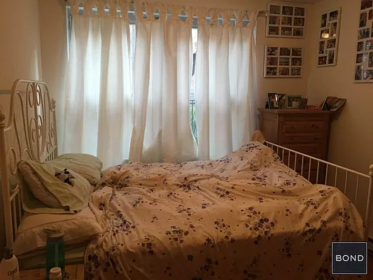 Rented by Bond New York | media 12