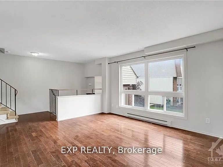 20 Forester Cres #C — Photo 10