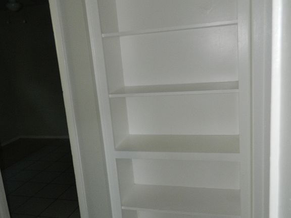 3rd image of 843 E Alice Ave APT B
