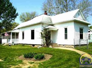 703 NE Green St, Topeka, KS 66616