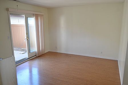 4th image of 2037 W Stone Creek Dr