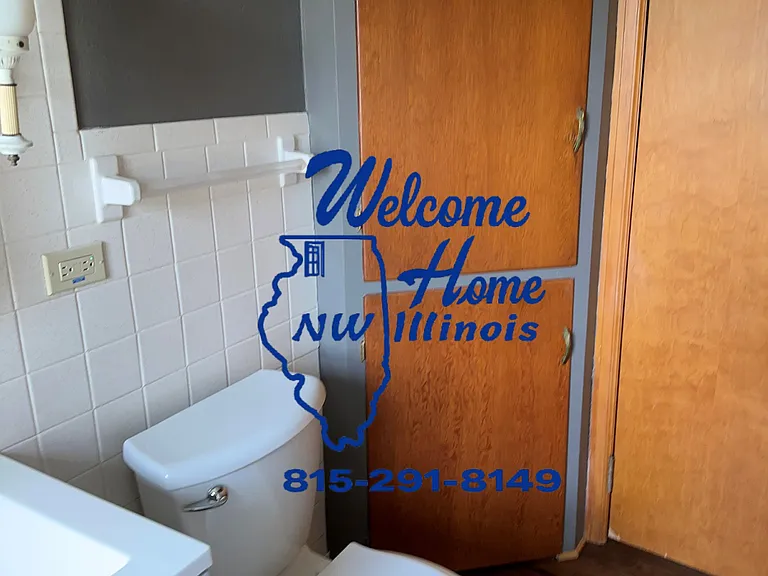 1143 W Harrison St — Photo 23