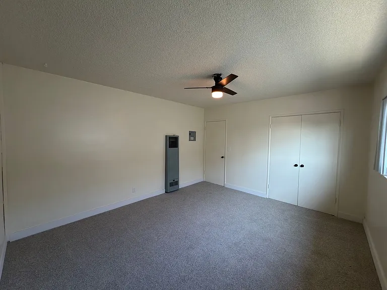 11614 Bellflower Blvd — Photo 24