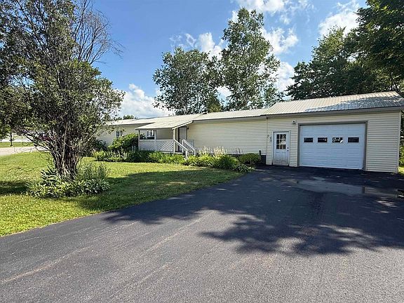 2nd image of 45 Oakwood Drive