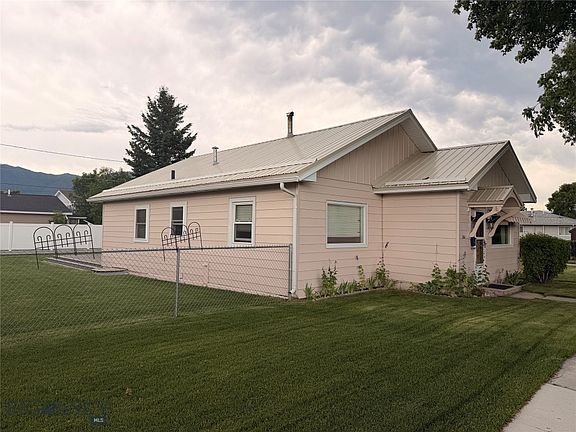 2nd image of 2126 Phillips Ave