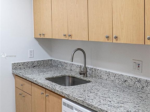 4th image of 14421 N Kendall Dr APT 208M