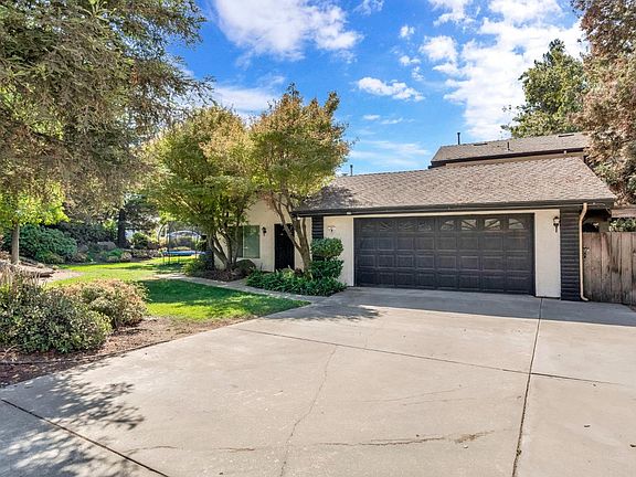 5th image of 18654 Ridgedale Dr