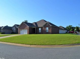 3300 N Ridge Dr, Jacksonville, AR 72076
