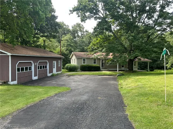 48571 Carmel Achor Rd, Rogers, OH 44455
