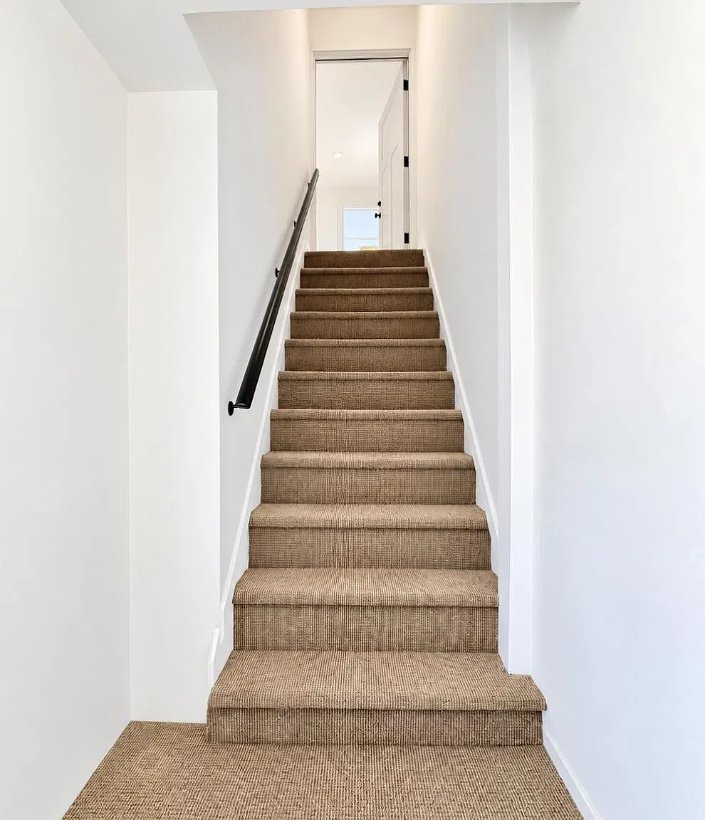 2 bed, 1.0 bath, 950 sqft, $3,300 — Photo 3