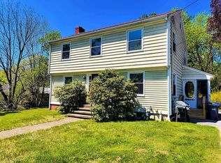 4 Pleasant St, Plainville, MA 02762