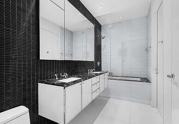 5th image of 25 Broad St APT 4N