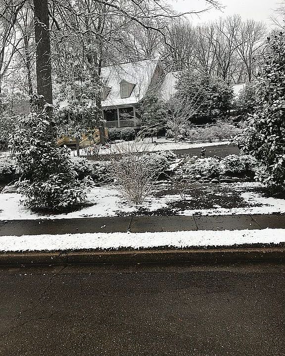 1st image of 3162 N Hill Dr