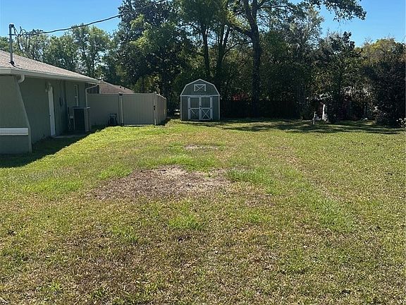3rd image of 1774 W Water Lily Dr
