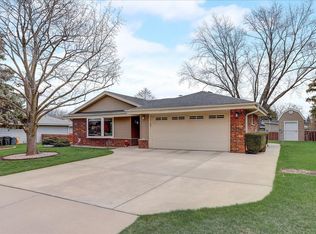 4268 S 79th St, Greenfield, WI 53220