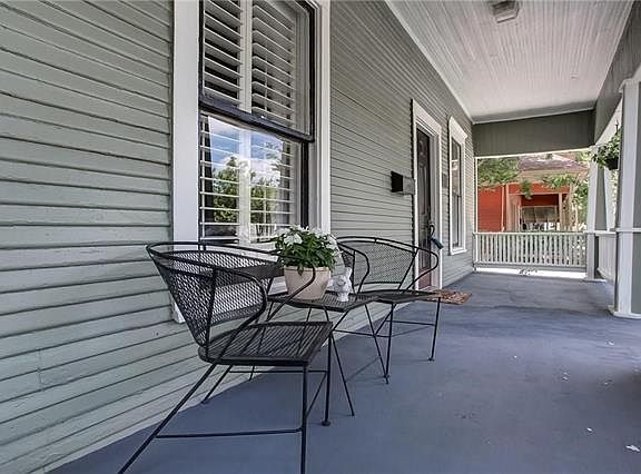 4th image of 1508 S Lake St