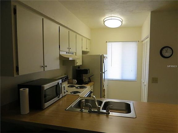 3rd image of 22523 Westchester Blvd #A