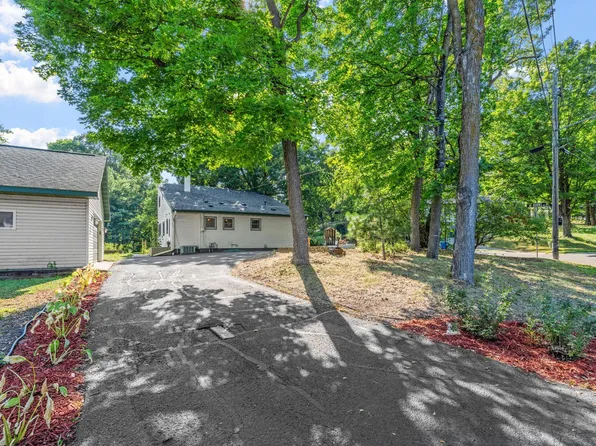 4753 Burns Rd, Mound, MN 55364