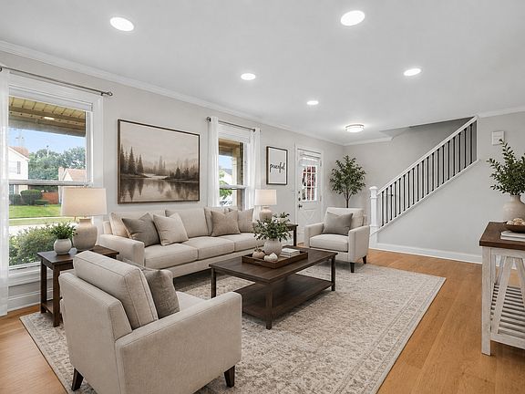 5th image of 1712 Borman Pl