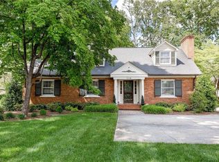 1116 Buckingham Rd, Greensboro, NC 27408