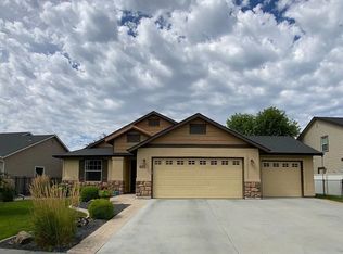 605 S Davin Creek Loop, Nampa, ID 83686