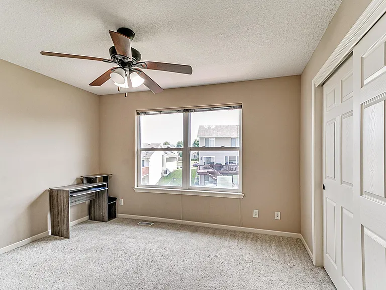 15222 Aurora Cir — Photo 6