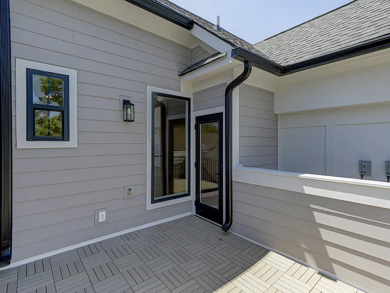 1107 Parkside Greenway Dr — Photo 43