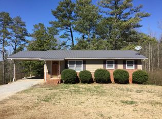 1194 Garrett Creek Rd, Bowdon, GA 30108