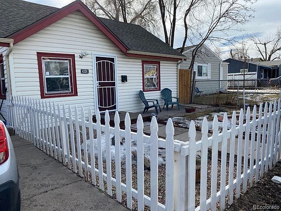 2nd image of 4324 W Dakota Ave