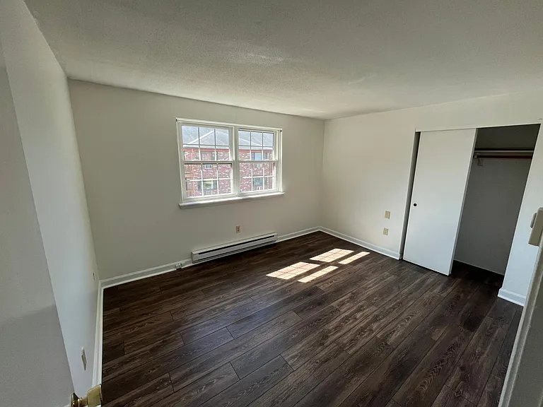 14C Mayberry Dr #11 — Photo 6