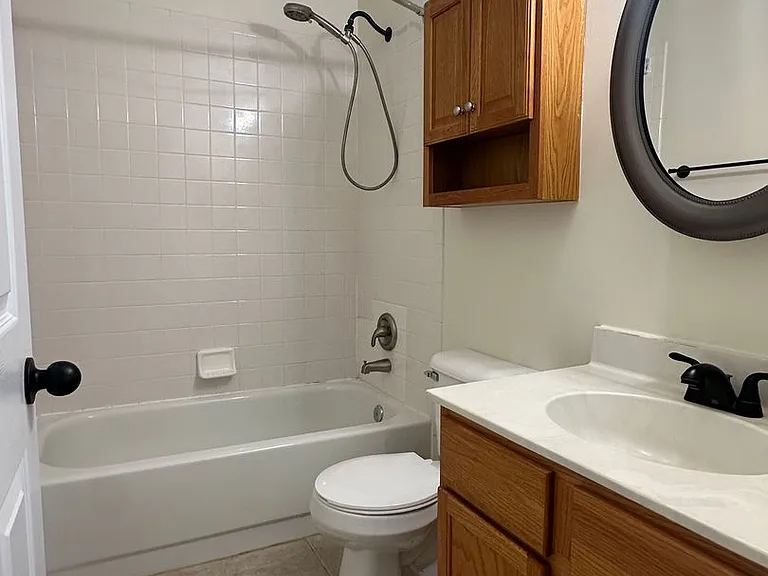 111 Fox Ct — Photo 16