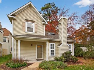 817 Snead Dr, Newport News, VA 23602