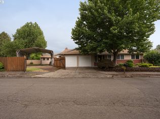 15801 SE Tibbetts St, Portland, OR 97236