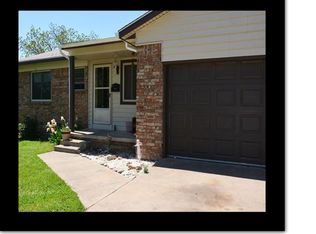 1014 N Dogwood St, Owasso, OK 74055